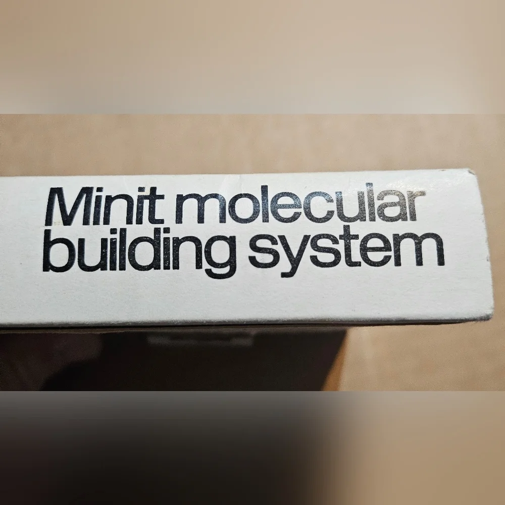 Minut Molecular Building System Interlocking Bricks Blocks‎ Science Building